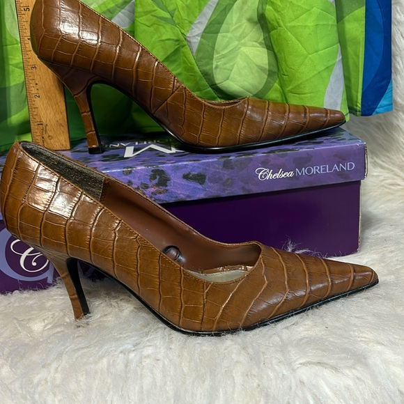 Expressions Size 8 pointy shoes - Picture 3 of 7